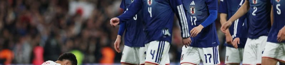 japan firar seger