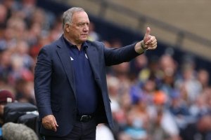 dick advocaat tummen upp