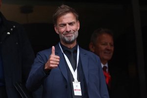jurgen klopp gör tummen upp
