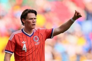 mctominay gör tummen upp