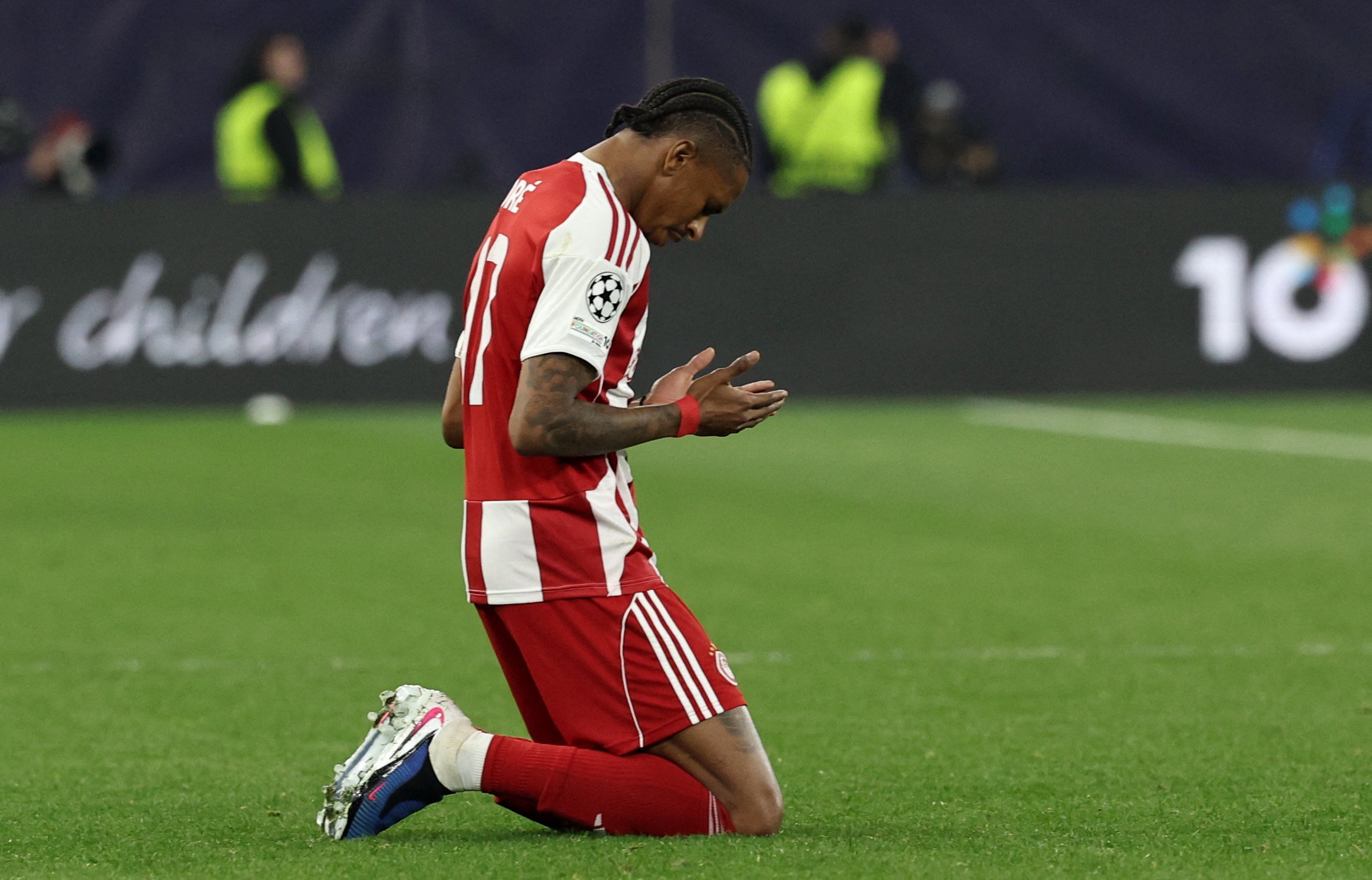 Bayer Leverkusen - Olympiacos – Champions League - Playoff